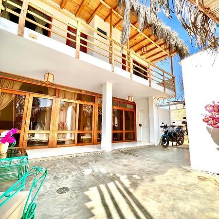 Casa Maracuya Bed & Breakfast มันโกรา ภายนอก รูปภาพ